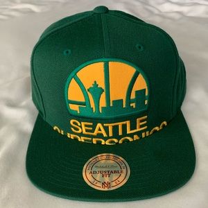 Mitchell & Ness Seattle SuperSonics SnapBack Cap
